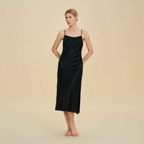49604283 9a17b4c5 f7b9 47db bae9 800eb3840717.jpg Satin Chiffon Backless Slit Long Nightgown