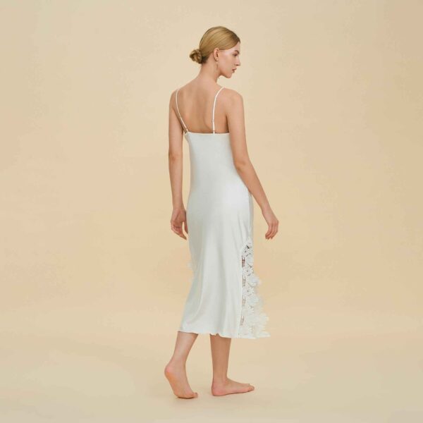 f727f8c0 7252f76e 66bb 4db1 bd49 99975790651b.jpg Lace Splice Slit Long Slip Nightgown